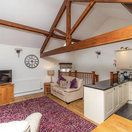 בית נופש Bridge Mews *